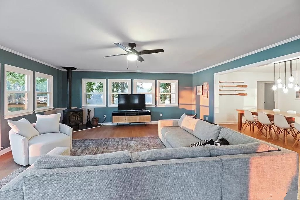 Campbell Vacation Homes Lake Gaston vacation rental photo 1